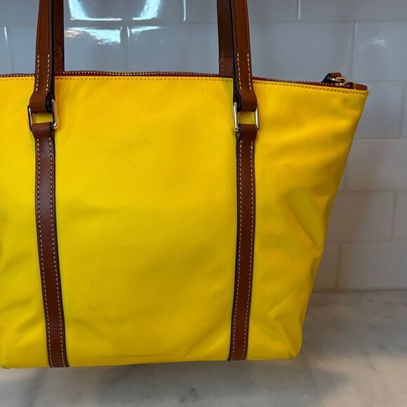 Dooney & Bourke Bag Purse Handbag Pocketbook Wayfarer Zip Tote Bag - Picture 6 of 16